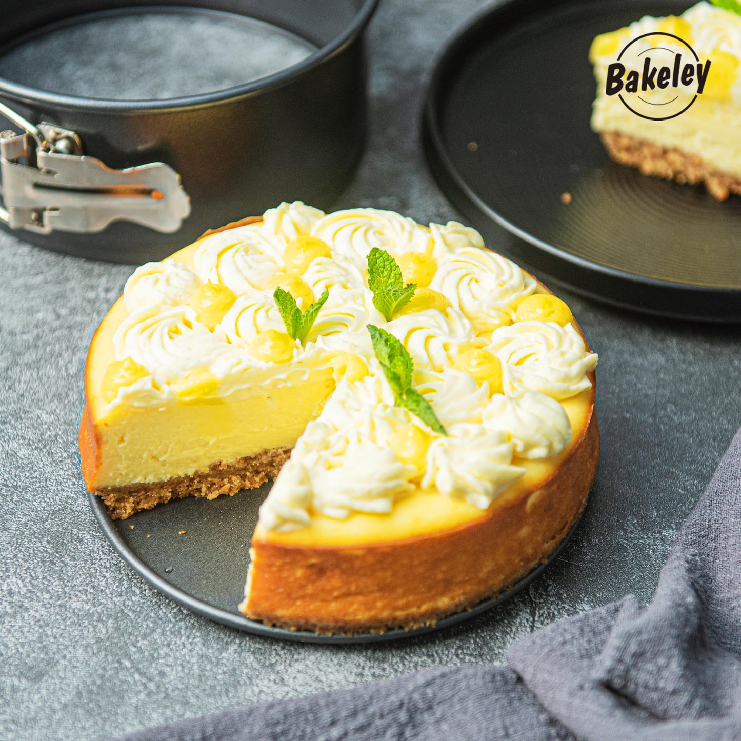 Bakeley Springform Pan 6.5" Nonstick Cheesecake Pan with Removable Bottom Round Baking Cake Pie Mold for Oven 6.5" x 6.5" Black