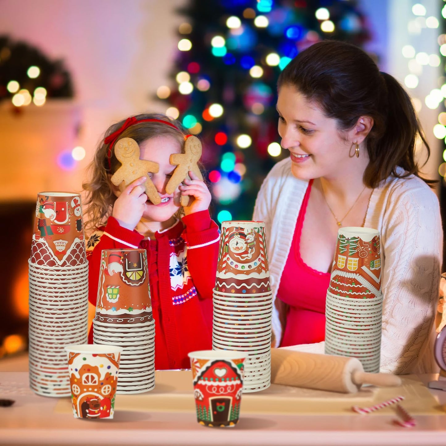 Zhehao 200 Pcs Christmas 9 oz Paper Cups Disposable Coffee Cups Santa Snowman Elk Disposable Hot Cups Xmas Party Drinkware Supplies for Holiday Tea Beverage Cocoa Cold Hot Drink (Gingerbread Style)