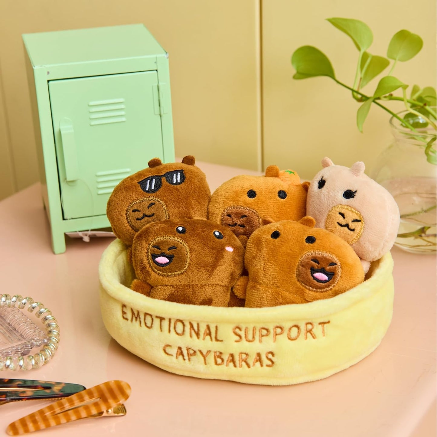 Relatable Emotional Support Capybaras - Cuddly Plush Toy Set with 5 Capybaras & Carrying Basket