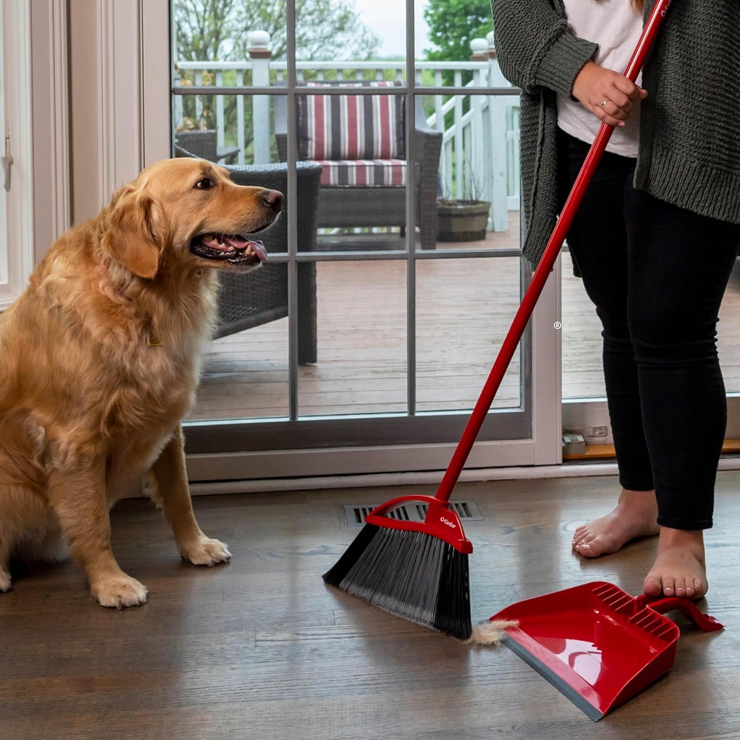 O-Cedar Pet Pro Broom - Step-On Dustpan for Effortless Cleaning | Removes 99% Pet Hair | Ideal for Cat & Dog Owners