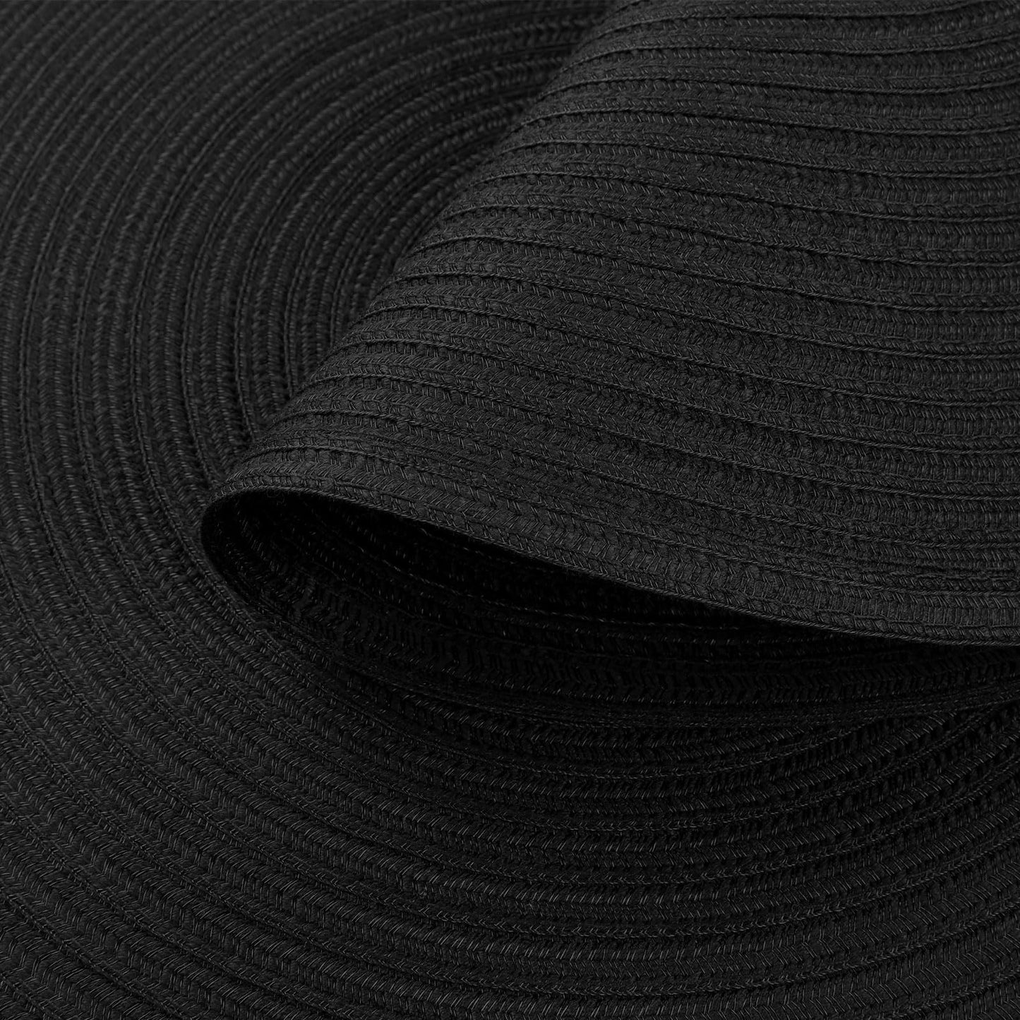 SHACOS Round Braided Placemats Set of 8 Washable Cotton Polyester Woven Round Table Mats for Dining Tables 15 inch (Black, 8)
