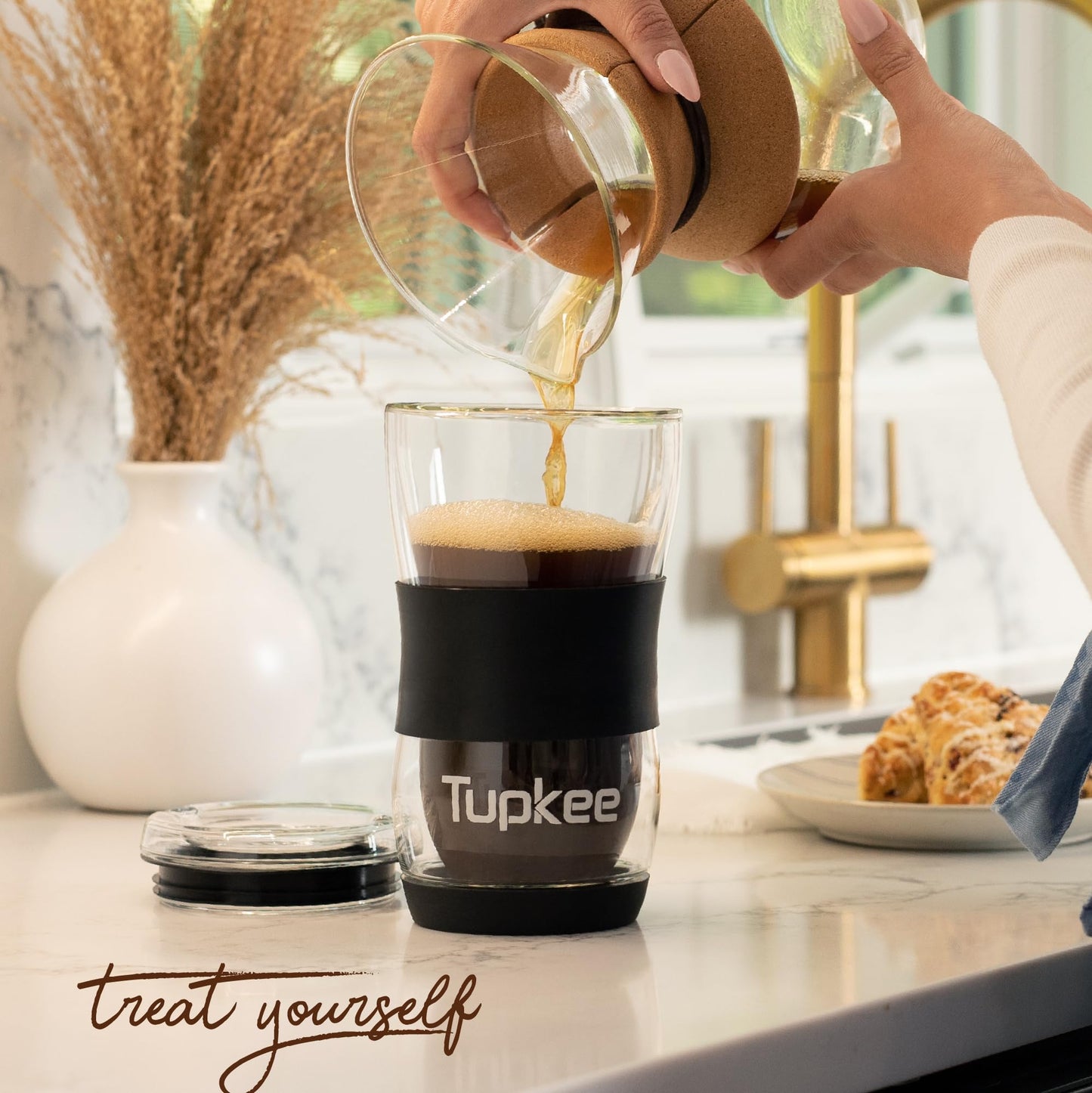 Tupkee 20 oz Double Wall Glass Tumbler With Lid – All Glass Hand Blown Reusable Insulated Travel Mug - For Coffee, Tea, Boba, Iced Coffee, and Smoothie Cup To Go – Black