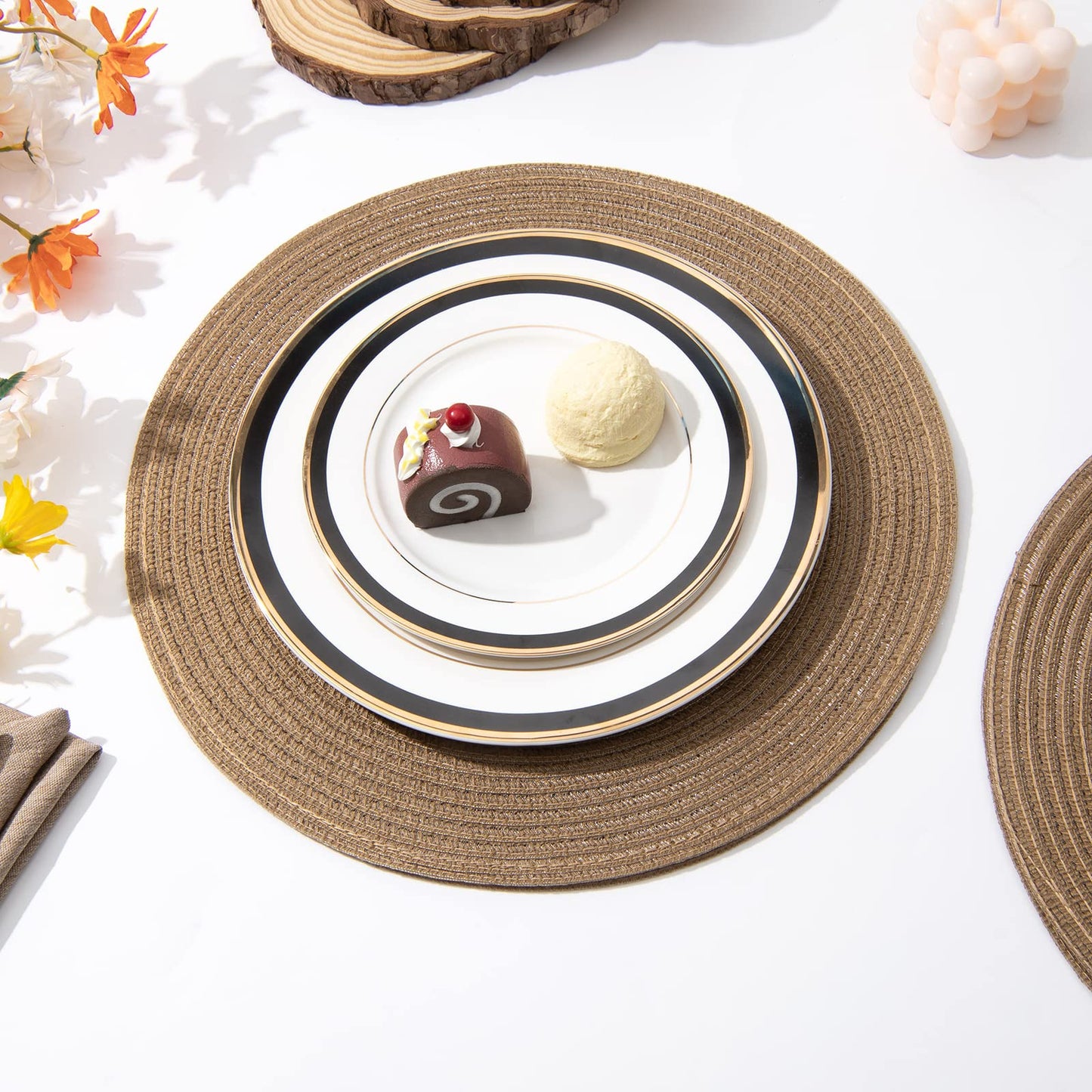 SHACOS Round Placemats Set of 4 Woven Braided Kitchen Table Placemats 15 inch Round Place Mats Washable Table Mats Indoor Outdoor, Brown