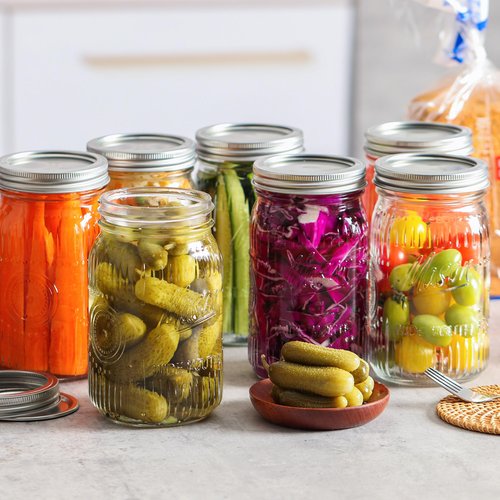 Jeitae 12 Pack 32 oz Wide Mouth Mason Jars - Heavy Duty Glass Storage Jars with Airtight & Leak Proof Lids for Pickling, Canning, Food Storage, Flour, Sugar, Pasta, Oats & DIY Projects (12pack 32oz)