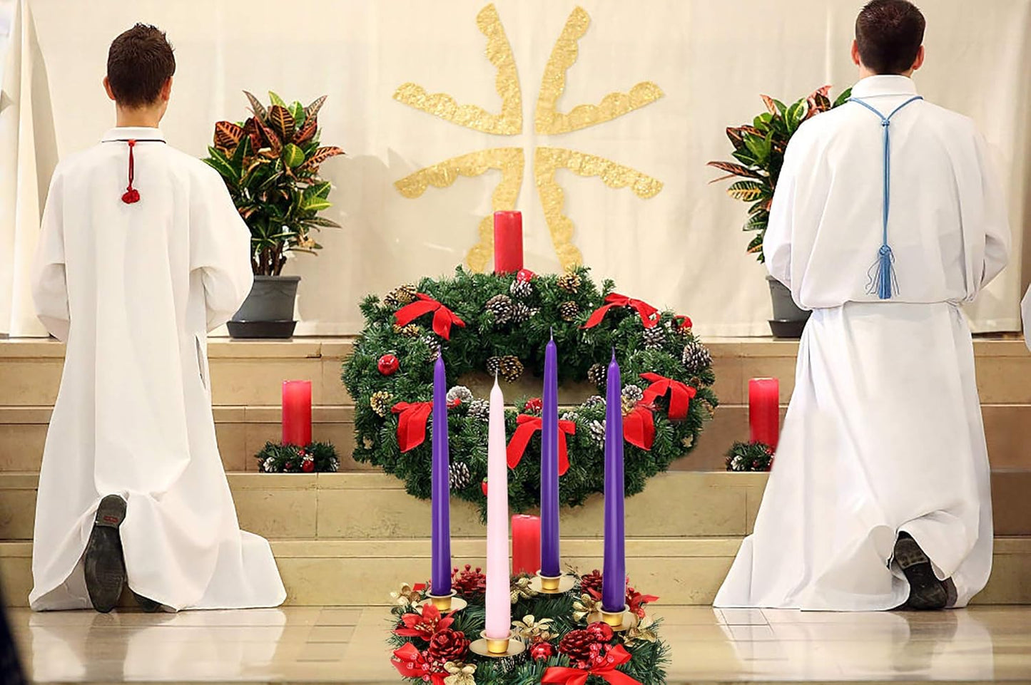 Red Berry Christmas Advent Wreath - Festive Centerpiece Decor with Advent Candles | Holiday Decoration