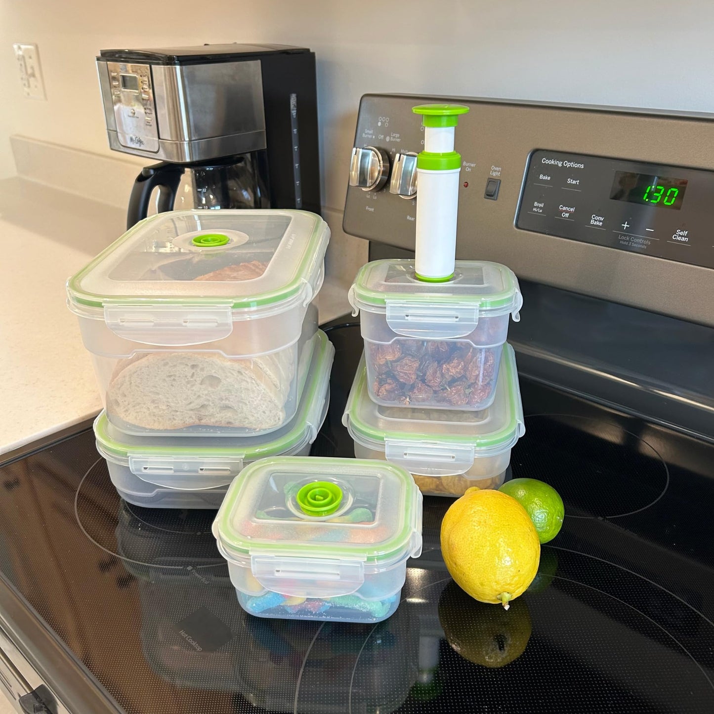 Lasting Freshness 11 piece Vacuum Seal Food Storage Containers with Vacuum Pump, Airtight and Leak Proof, Vacuum Sealed Food Storage Containers, Meal Prep Containers, Keep Food Fresh up to 5 X Longer