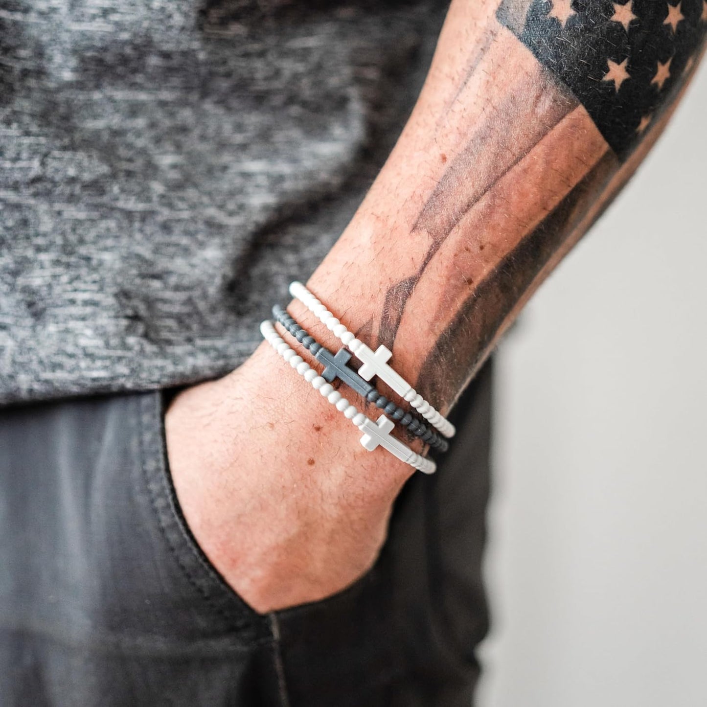 Ryan & Rose Jesus Bracelet - Stylish Cross Silicone Wristband for All Ages