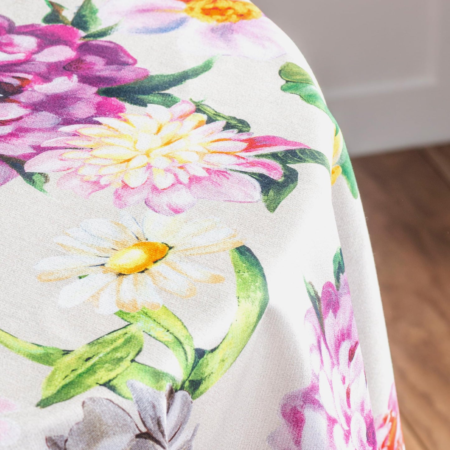 Maison d' Hermine Table Cloth Round Table 100% Cotton 63 Round Inches Tablecloth Reusable Decorative for Dining Kitchen Room Farmhouse Home Gifts for Mothers Day Spring Summer - Pivoine