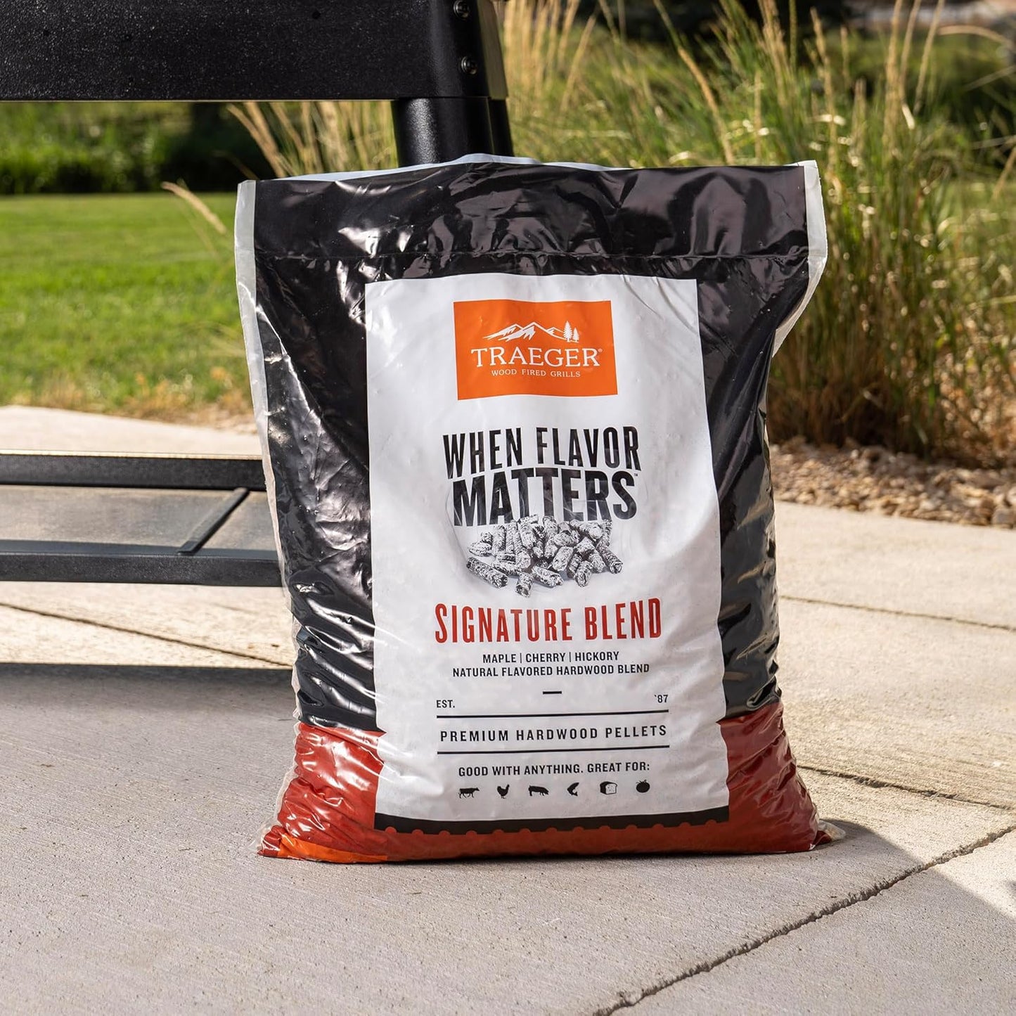 Traeger Grills 100% All-Natural Wood Pellets - Signature Blend for Smokers & Grills | 18 lb Bag
