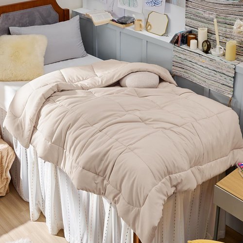 Bedsure Comforter Duvet Insert - All-Season Twin Size Quilted Bedding, GentleSoft Down Alternative, Beige 88 x 68 Inches