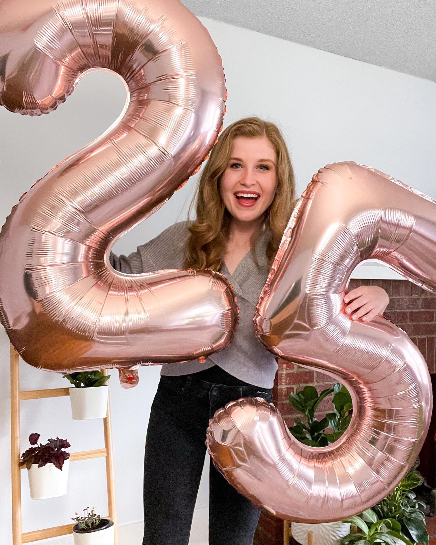 Rose Gold Number 15 Balloon 40 inch, 15 Number Balloons, 15th Birthday Decorations for Girls Boys, 15 Year Old Rose Gold Party Supplies