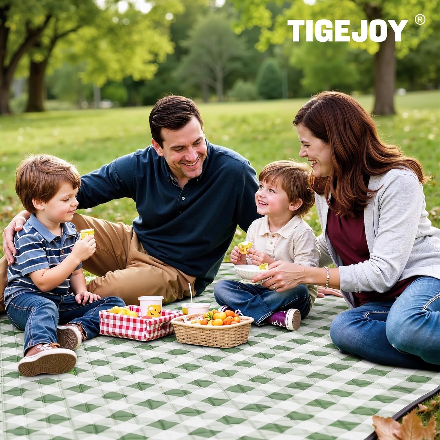 TigeJoy Extra Large Waterproof Picnic Blanket - Foldable 80''x80'' Sandproof Mat for Outdoor Adventures