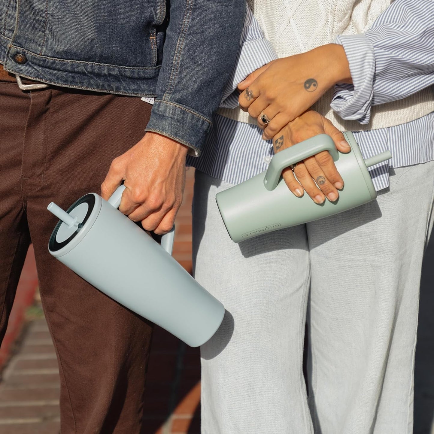 BrüMate Era 30 oz Tumbler with Handle and Straw | 100% Leakproof Insulated Water Bottle Tumbler with Lid and Flexible SoftSip Straw | Made of Stainless Steel | Cup Holder Friendly | 30oz (Houndstooth)