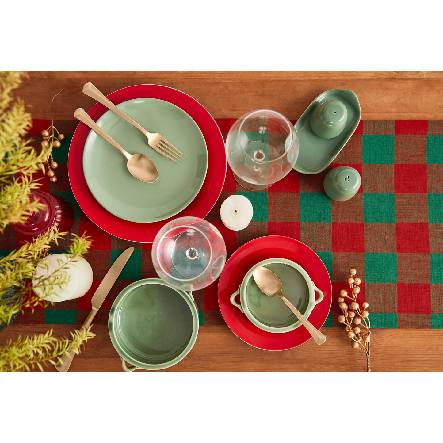 Solino Home Linen Checkered Table Runner 108 Inches Long - 100% Pure Linen Red and Green Buffalo Check Table Runner 14 x 108 Inch Ideal for Dining