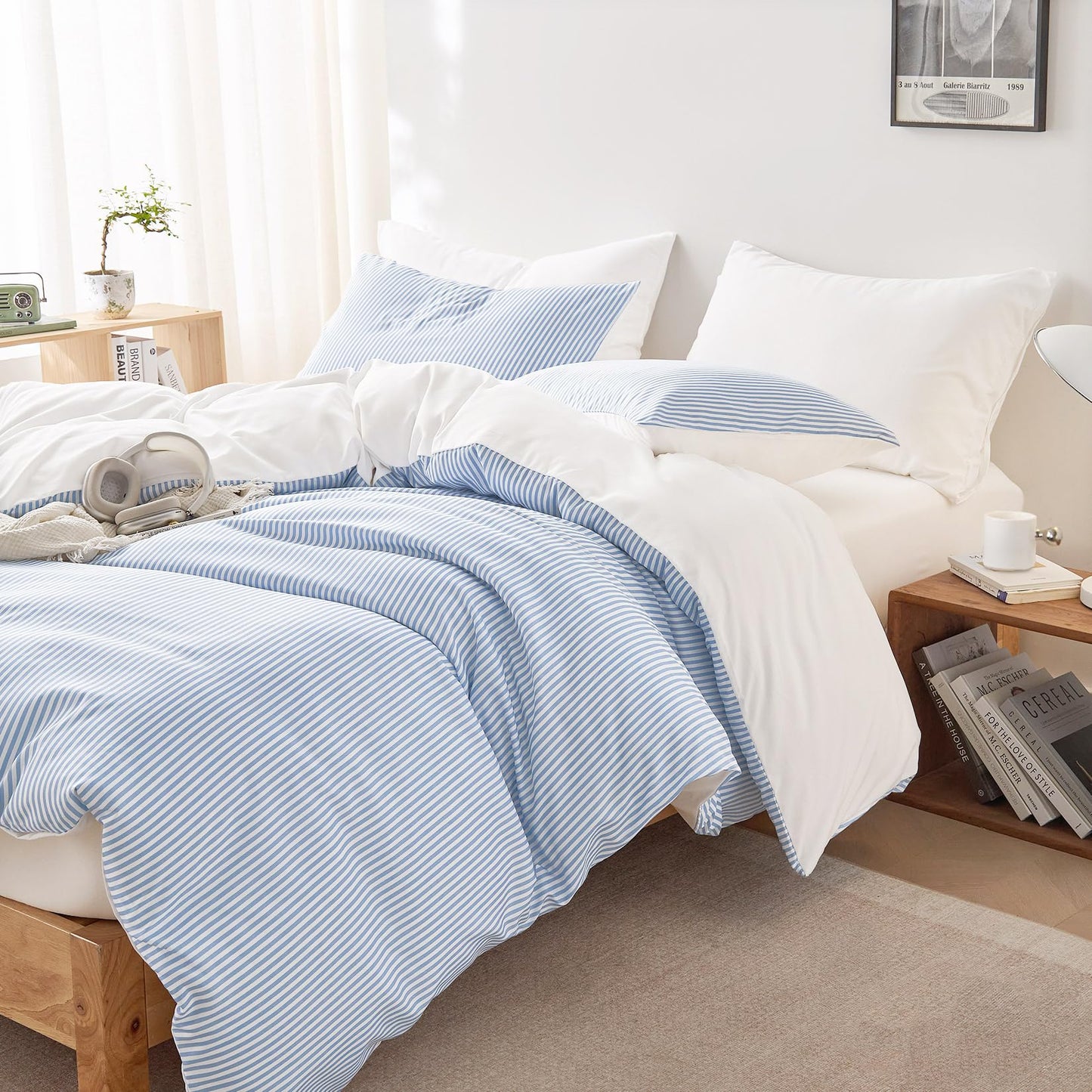 Wake In Cloud - Striped Comforter Set, Ticking Stripe Vertical Pinstripe Neutral Farmhouse Pattern Printed, Soft Lightweight Bedding, 3 Pieces, Blue White, Queen Size