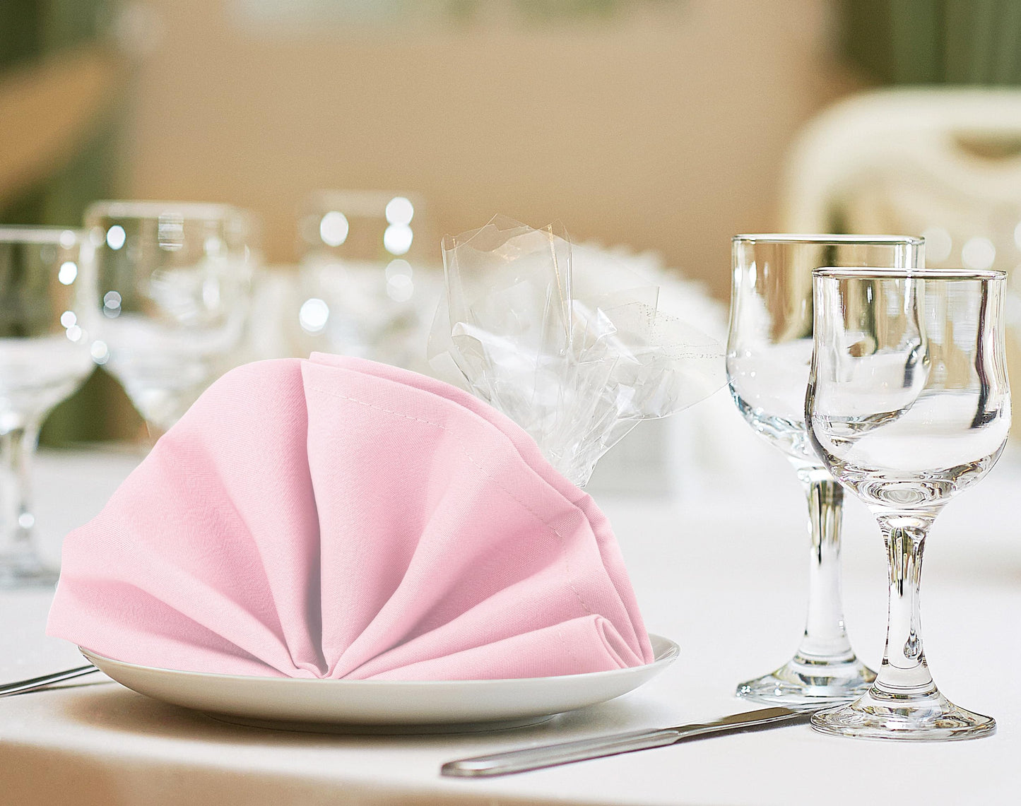 Utopia Home [288 Pack, Pink] Cloth Napkins 20x20 Inches, 100% Polyester Hemmed Edges, Washable and Reusable Ideal for Parties, Weddings and Dinners