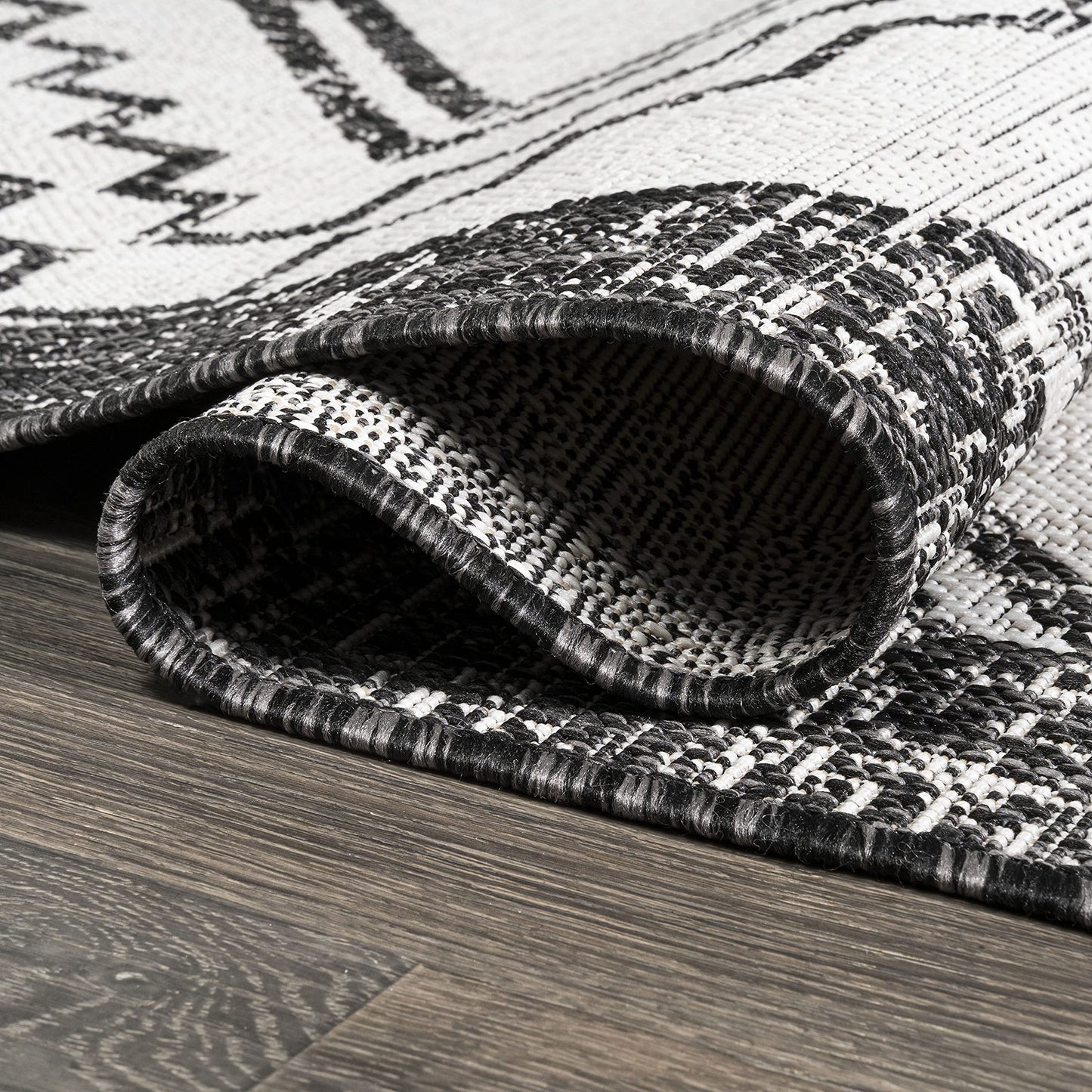 JONATHAN Y SMB127E-28 Marokko Diamond Tribal Medallion Indoor Outdoor Area Rug Bohemian Rustic Easy Cleaning Bedroom Kitchen Backyard Patio Non Shedding, 2 X 8, Ivory/Black,JSMB127E28