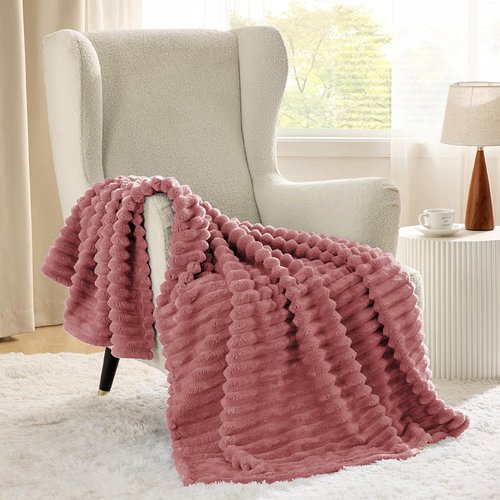 Bedsure GentleSoft Fleece Blanket - Cozy Dusty Pink Throw for Couch, Perfect Size 50x70 Inches