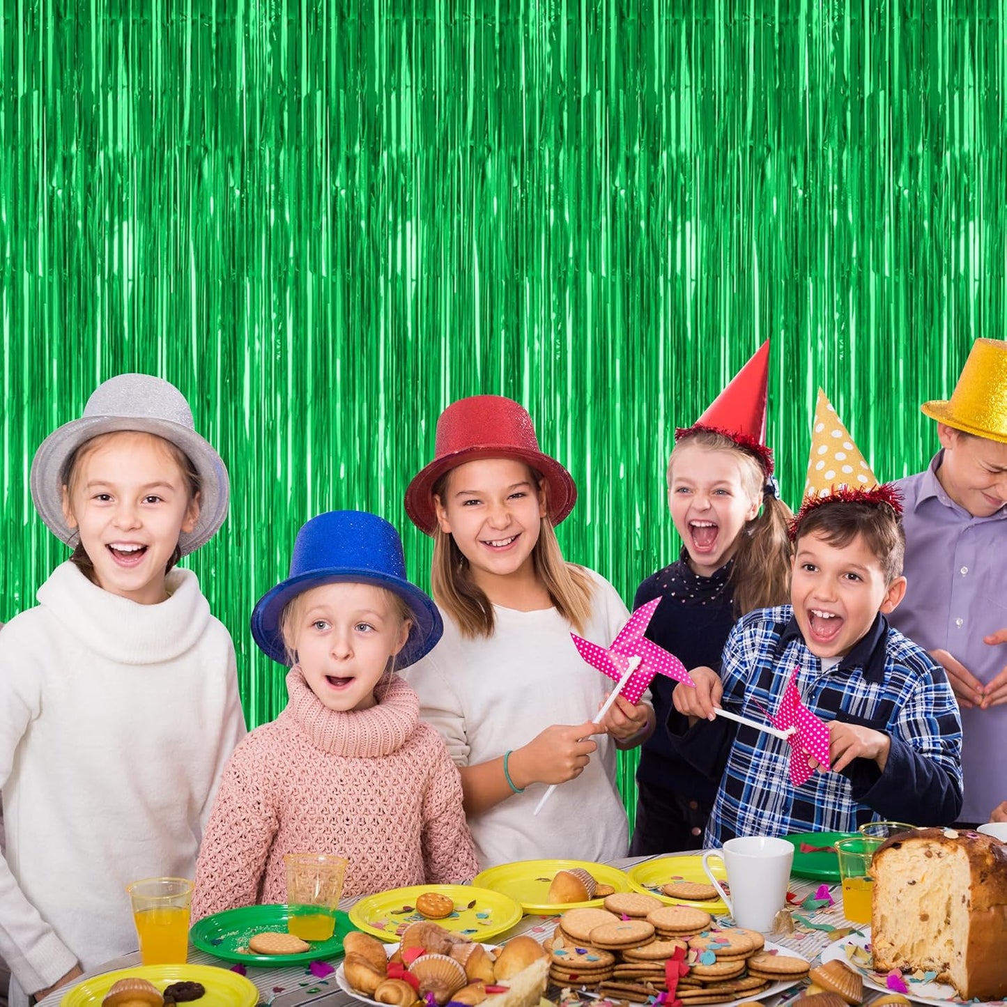 Skiennix 8 Pack Green Streamers - 3.28 FT x 7.05 FT Dinosaur Backdrop & Metallic Tinsel Curtains | Jungle Party Decor