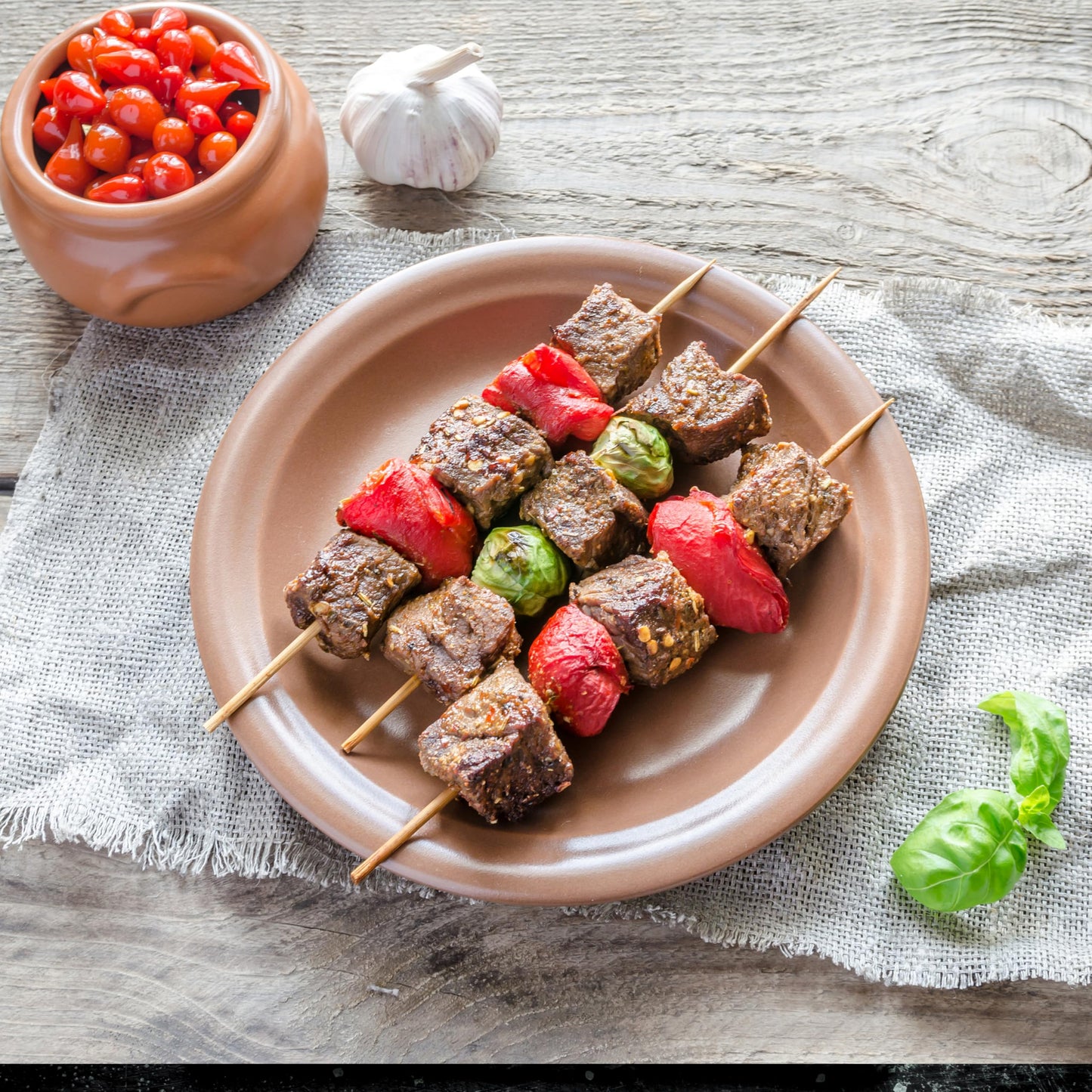 XMZY Bamboo Skewers 8 Inch Wooden Skewers Sticks for Fruit, Kabob, BBQ, Grilling, Yakitori. More Size Choices 10"/12", 100 PCS (8inch X Φ3mm)