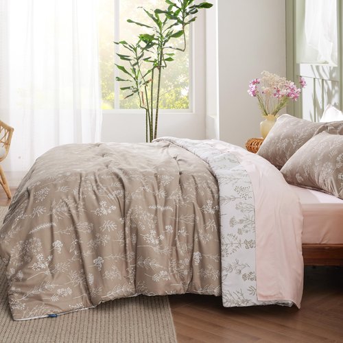 Bedsure King Comforter Set - Light Taupe Bed Set, 3 Pieces Cute Floral Bedding, 1 Soft Reversible Botanical Flowers Comforter and 2 Pillow Shams