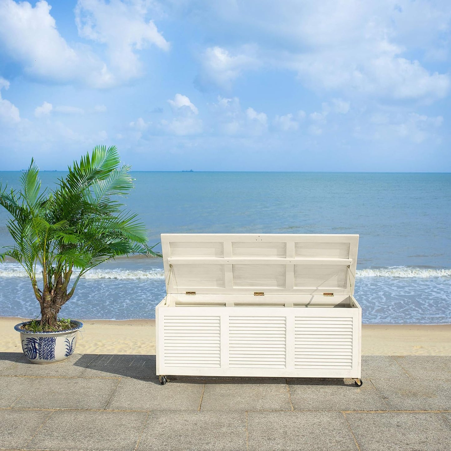 Safavieh Outdoor Cushion Storage Box - Elina White Wash Design for Stylish Organization