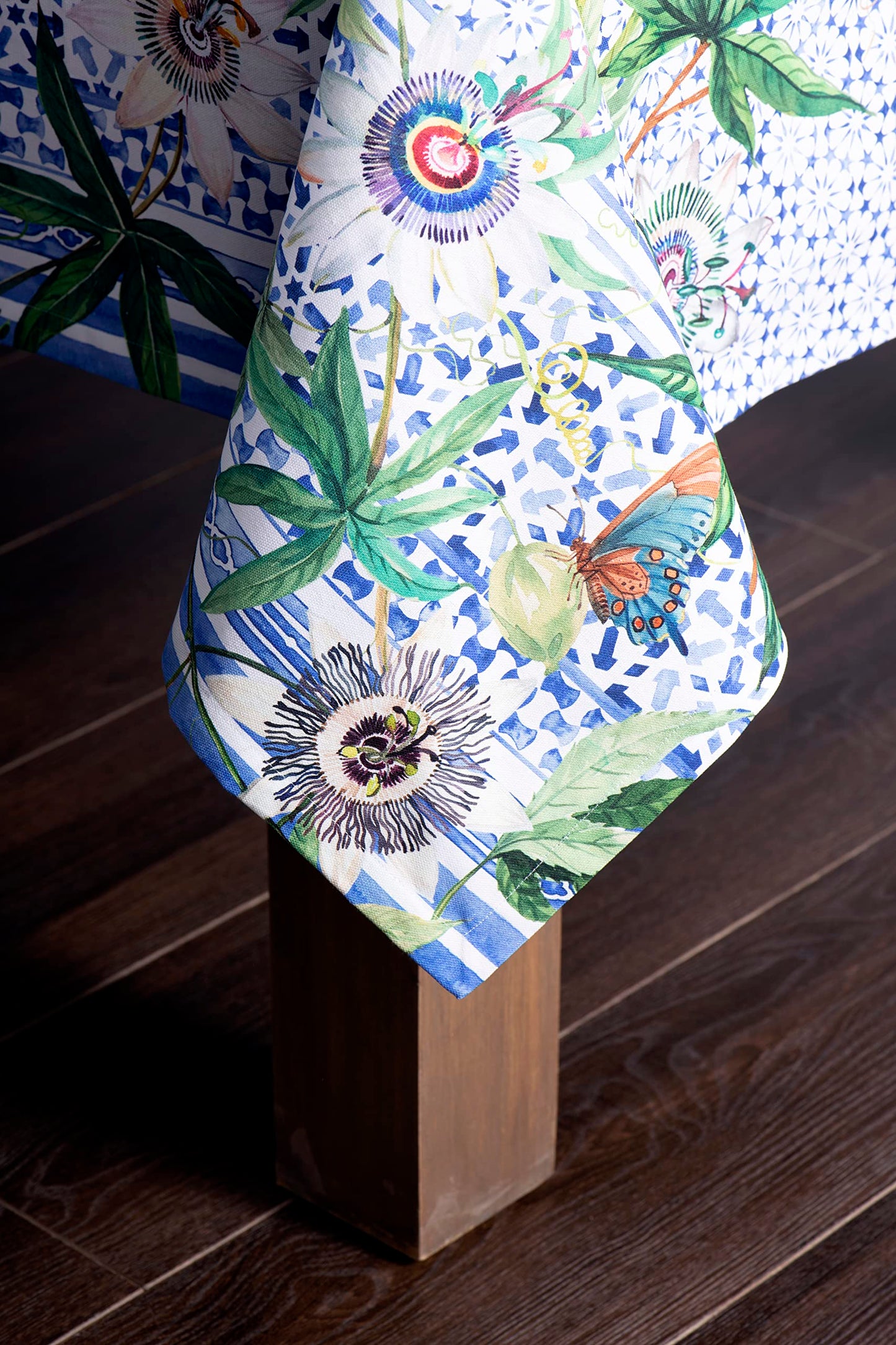 Maison d' Hermine Table Cloth Square Table 100% Cotton 54 x 54 Inches Tablecloth Reusable Decorative for Dining Kitchen Room Farmhouse Home Gifts for Mothers Day Spring Summer - Passiflora