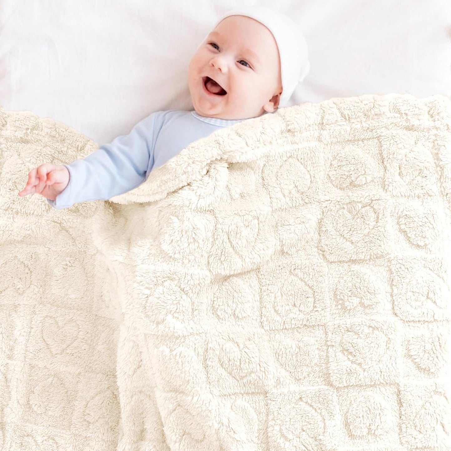 Yurhap Fleece Baby Blanket - Ultra Soft Heart Checkered Design | Cozy 30”×40” Infant Receiving Blanket (Cream)