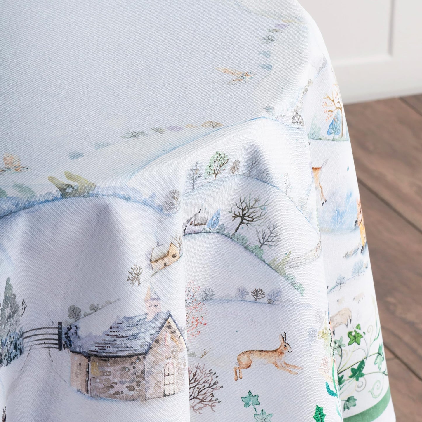 Maison d' Hermine Table Cloth Round Table 100% Cotton 63 Inches Fall Tablecloth Reusable Everyday Use for Thanksgiving Christmas Decorations Dining Farmhouse Party (Snowy World)