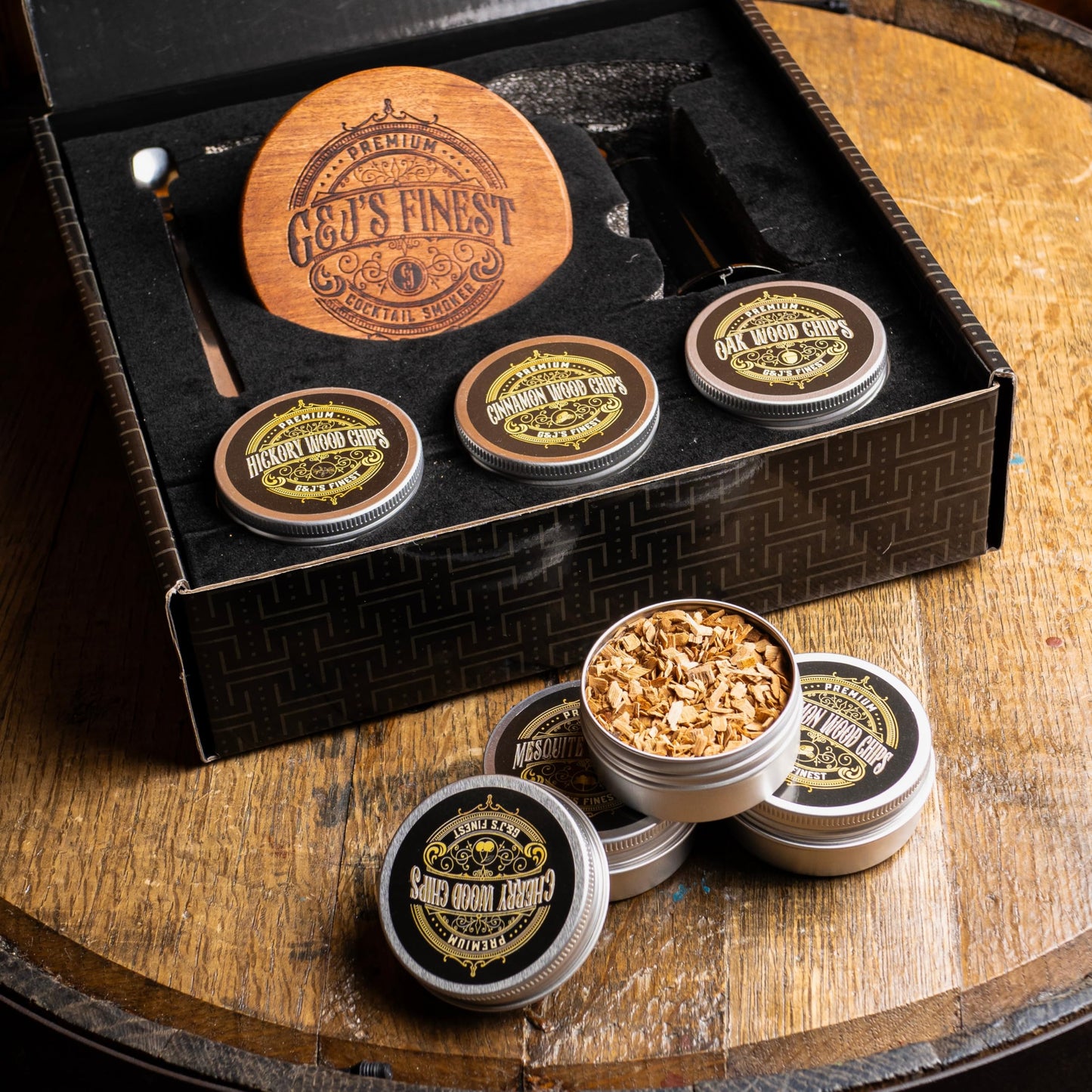 Whiskey Smoker Kit with 3-Flame Torch - 6 Wood Chips & Gift Box for Smoking Drinks| Cocktail Smoker Kit| Bourbon Smoker Kit| Old Fashioned Smoker Kit | Whiskey Gift for Men (No Butane Incl.)