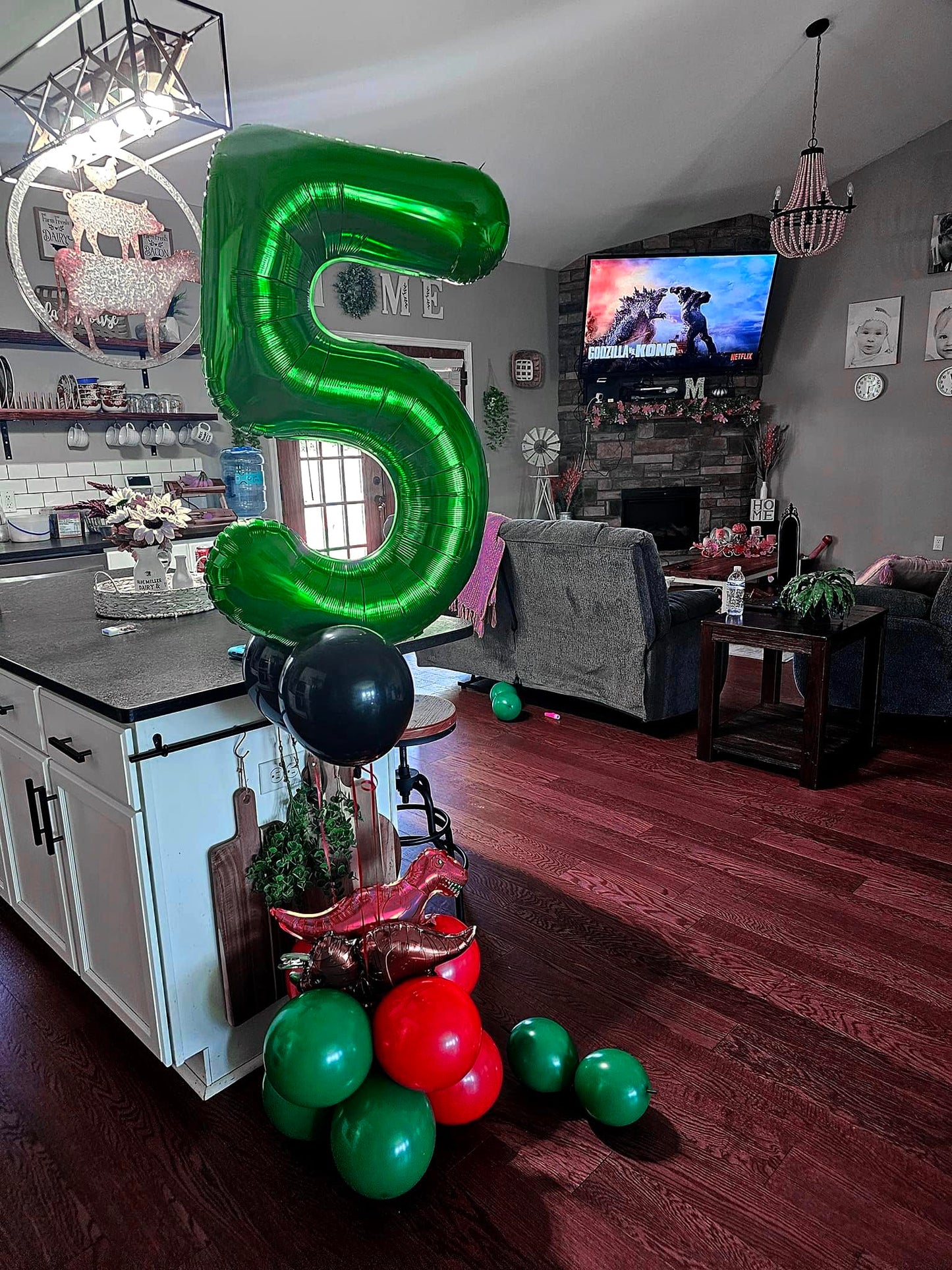 Green 5 Balloon, Number Balloons 40 Inch, 5th Birthday Balloon Decorations, Green Party Supplies, 5 Number Balloons, Number 5 Balloon, Games Theme Birthday Decorations