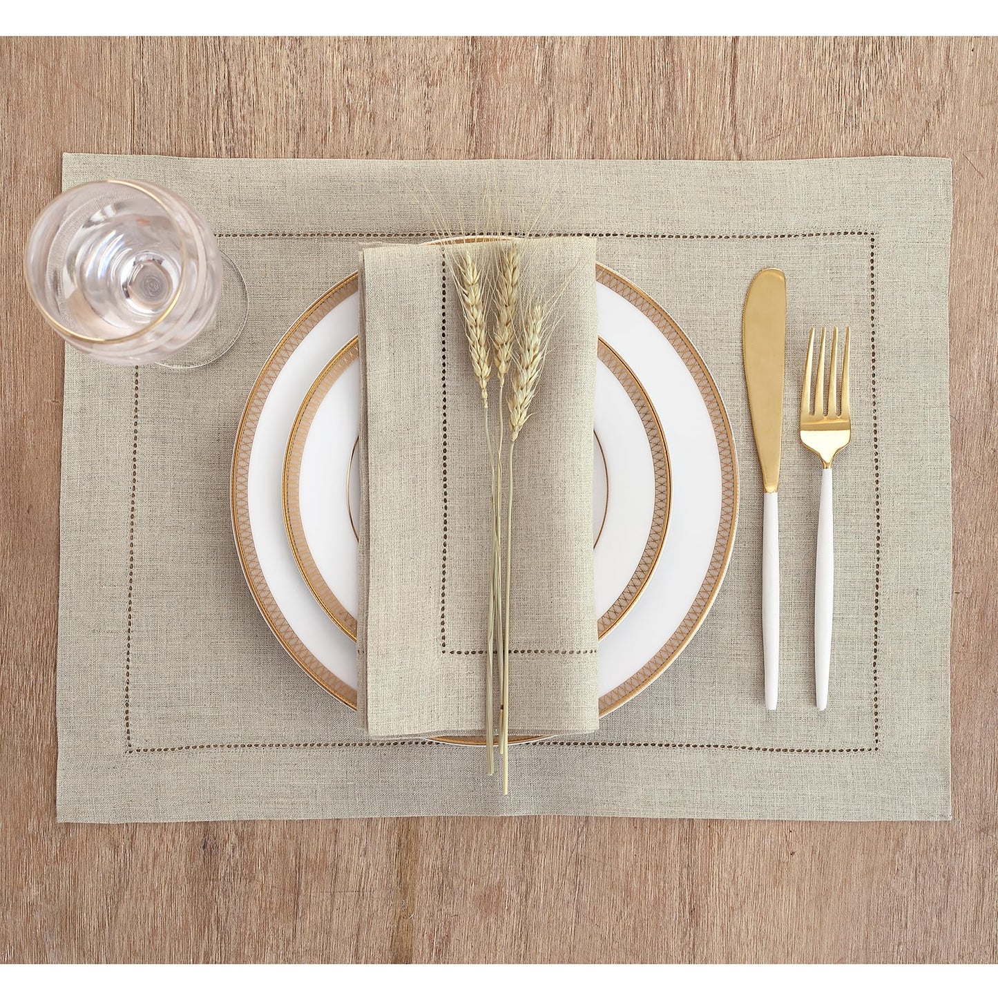 Solino Home Natural Linen Napkins Set of 4-100% Pure Linen Hemstitch Dinner Napkins 20 x 20 Inch for Spring, Summer, Mothers Day - Classic Hemstitch