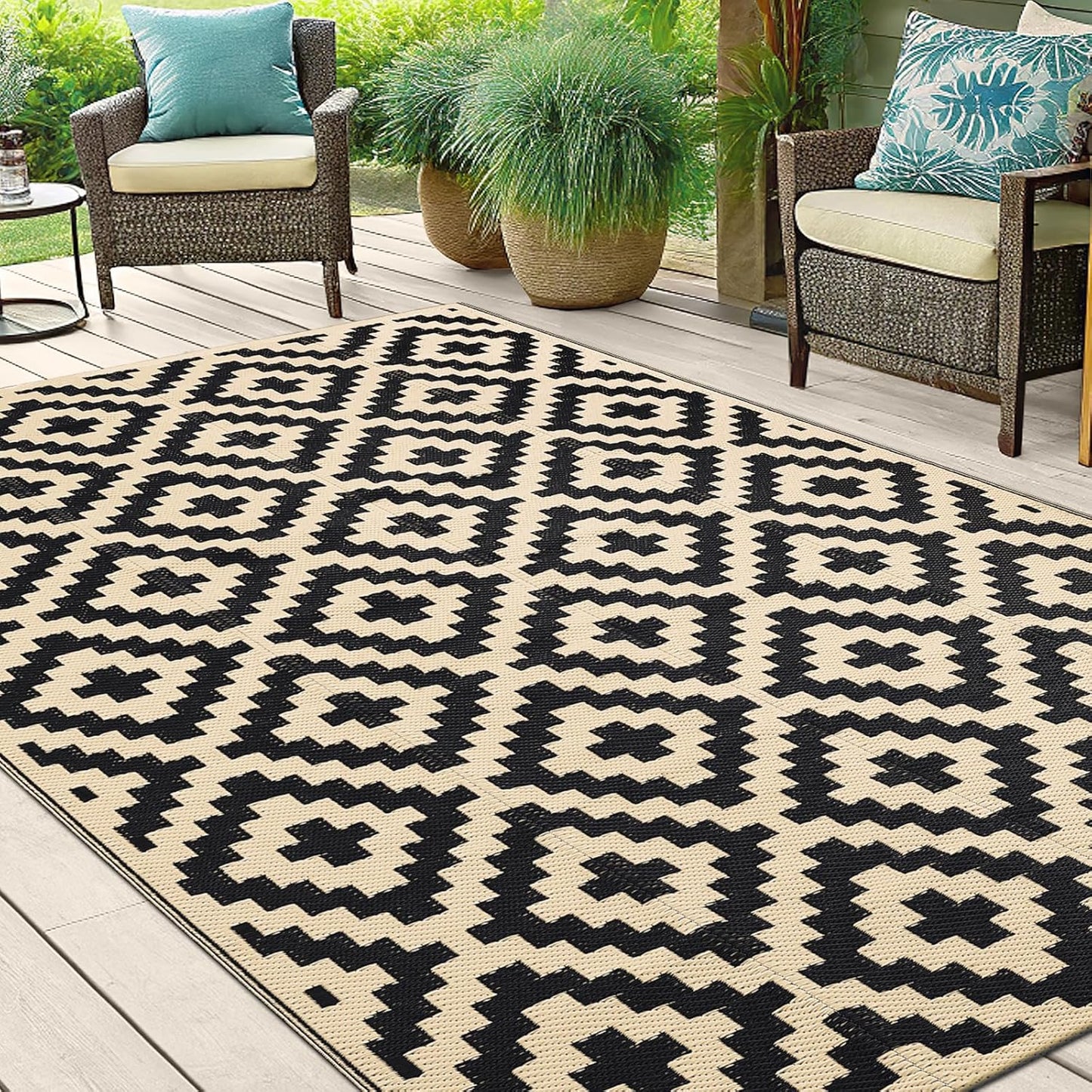Smiry Waterproof Outdoor Rug - Reversible 5x8 ft Plastic Straw Mat for Patio & Camping - Black & Beige