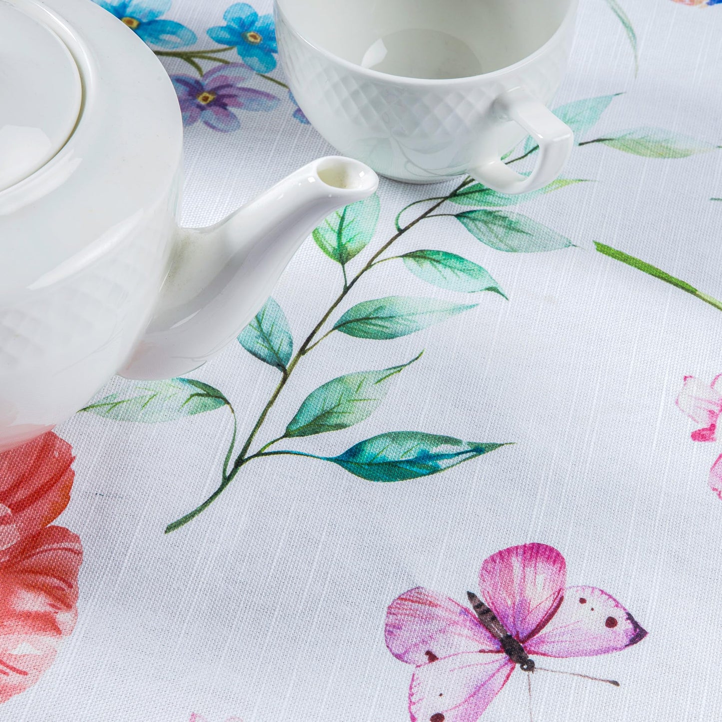 Maison d' Hermine Table Cloth Round Table 100% Cotton 69 Round Inches Tablecloth Reusable Decorative for Dining Kitchen Room Farmhouse Home Gifts for Mothers Day Spring Summer - Just Floral