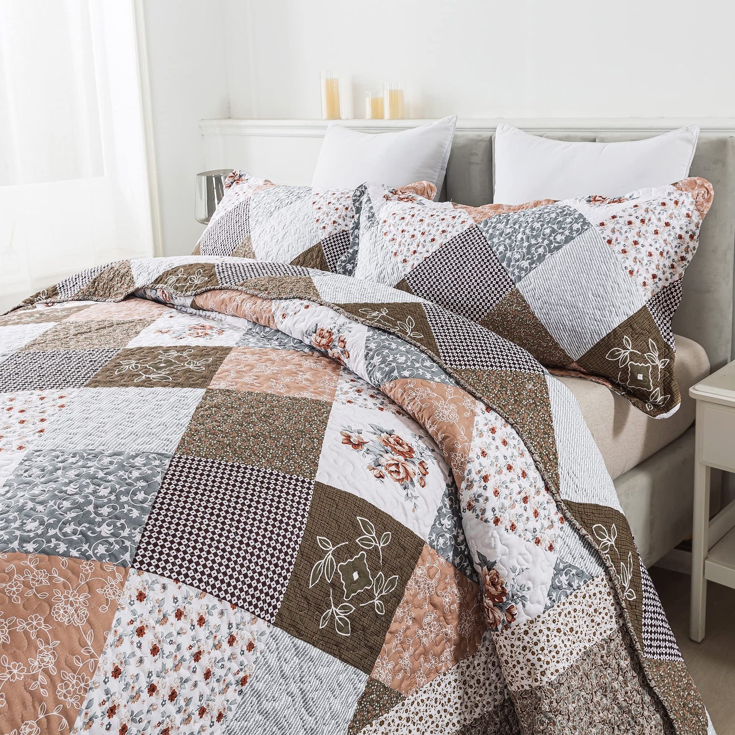 HoneiLife Oversized King Bedspreads 120x120-3 Pcs California King Quilt, Extra Large Quilt Sets All Season Use,Rustic Bedding Sets King Size,Reversible Coverlet Lightweight Microfiber Bed Quilts