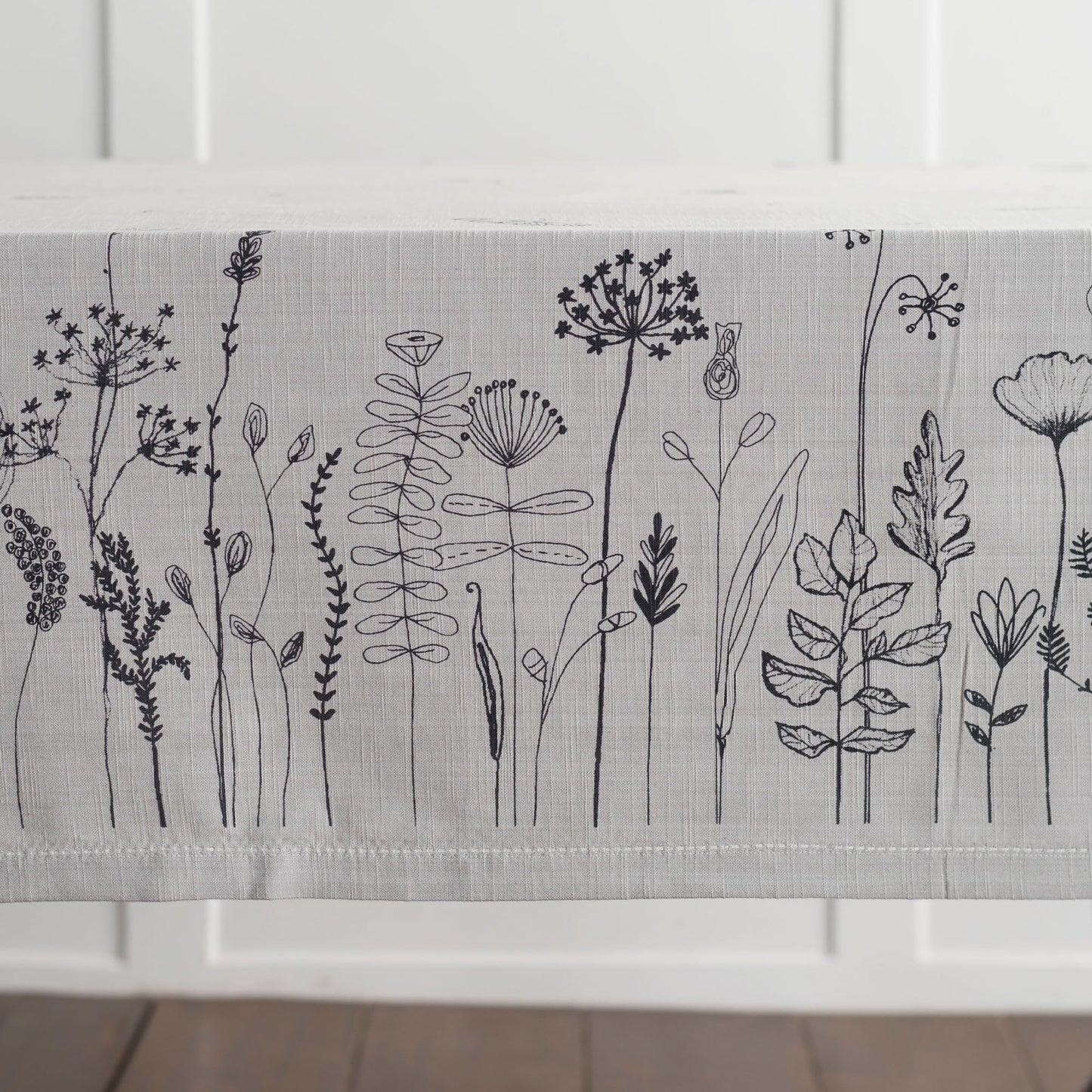 Maison d' Hermine Table Cloth Rectangle Table 100% Cotton 60 x 120 Inches Tablecloth Reusable Decorative for Dining Kitchen Room Farmhouse Home Gifts for Mothers Day Spring Summer - Flore