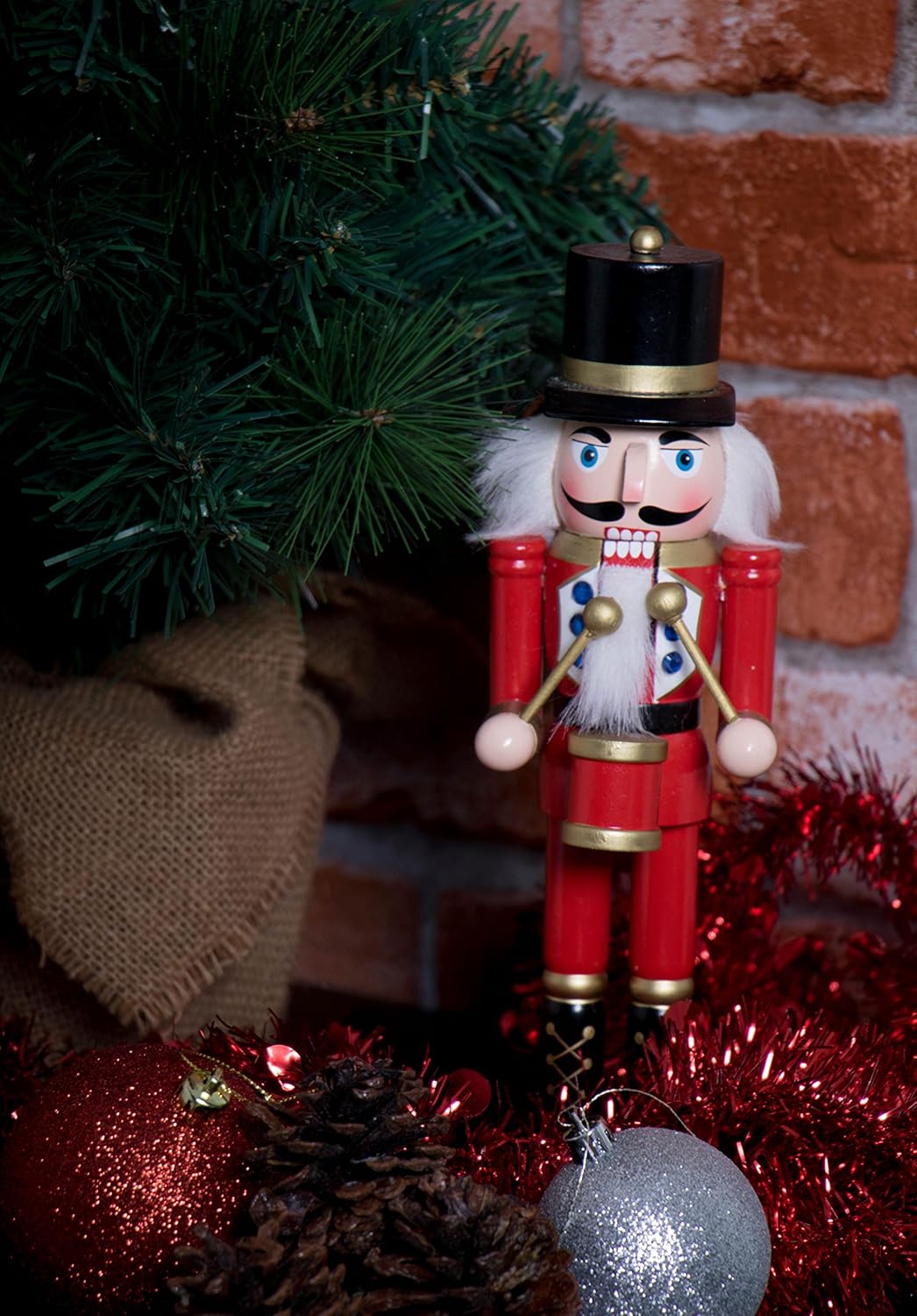 10-Inch White King Wooden Nutcracker - Festive Christmas Décor for Shelves
