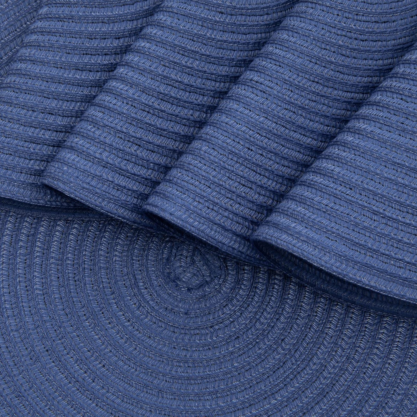 SHACOS Round Placemats Set of 6 Washable 15 inch Round Table Mats Cotton Polyester Woven Braided Place Mats for Dining Table (Sail Blue, 6)