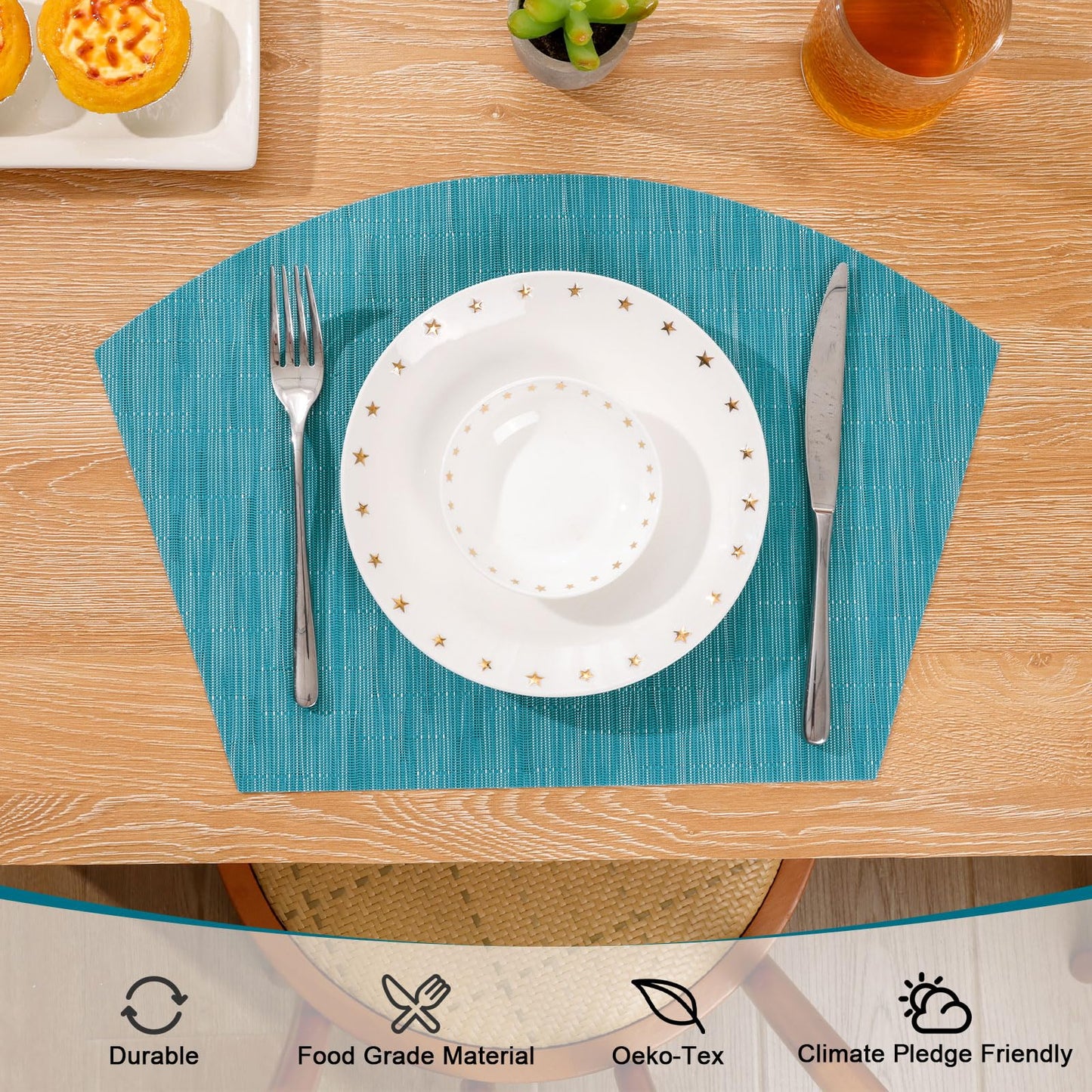 SHACOS Round Table Placemats Set of 7 Woven Vinyl Wedge Placemats with Centerpiece Heat Resistant Table Mats Wipe Clean (7, Teal Blue)