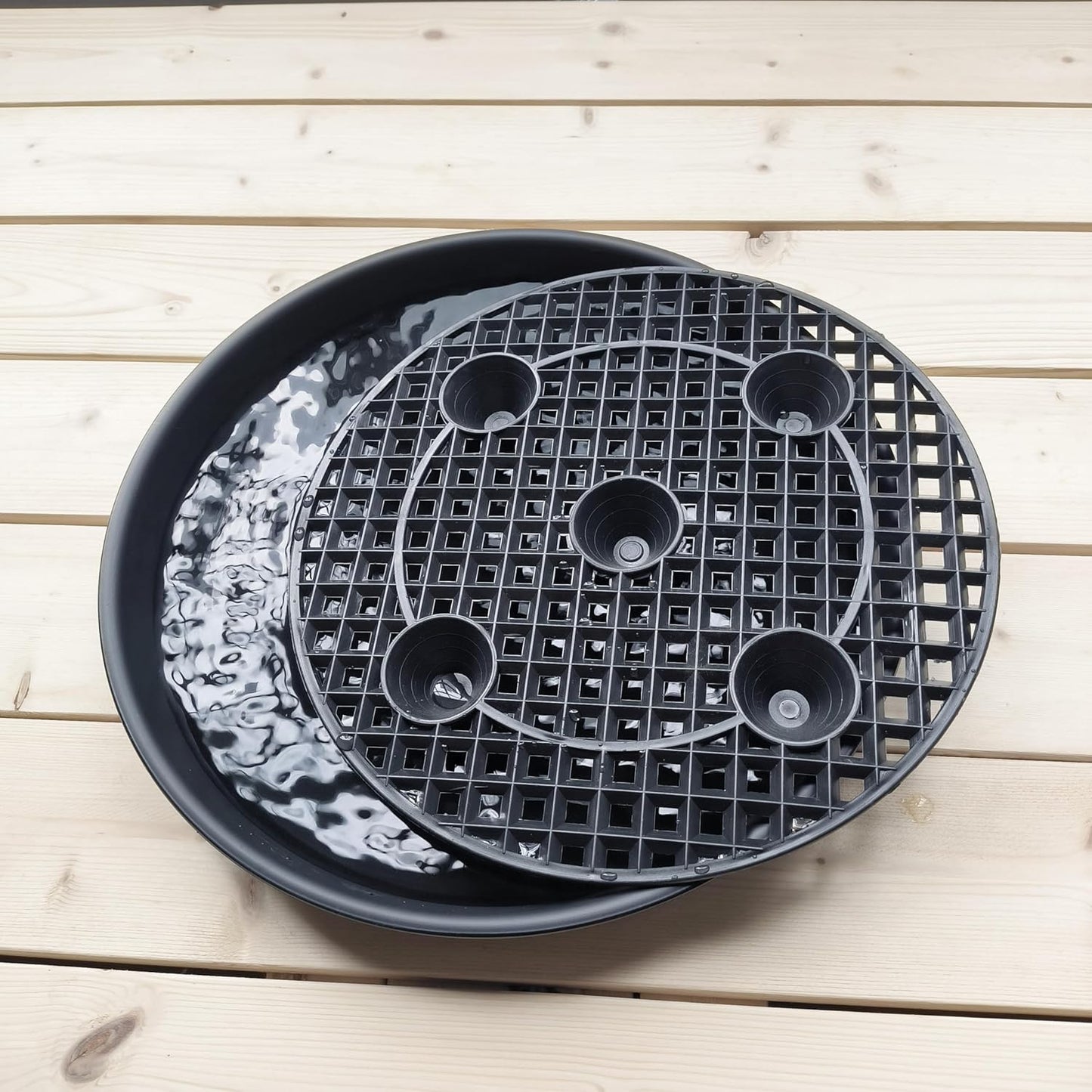 Skiennix Plant Saucer Stand - 14-Inch Elevated Self-Watering Tray | 4-Pack for Indoor/Outdoor Use