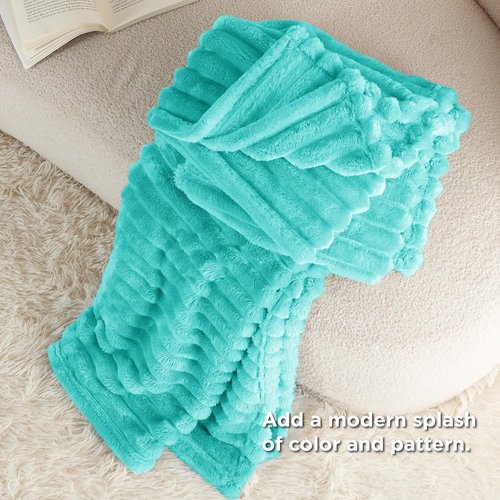 Bedsure GentleSoft Fleece Blanket - Cozy Blue Fog Throw for Couch, Perfect 50x60 Inches Size