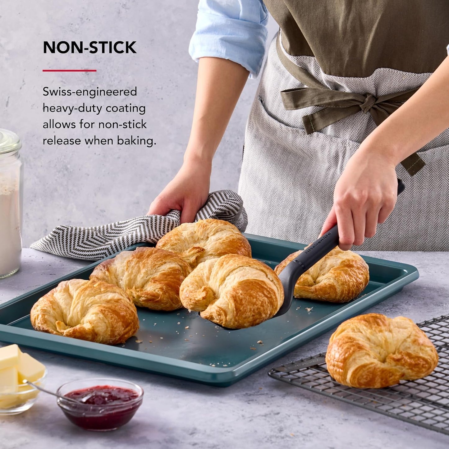 KitchenAid Baking Sheet - Nonstick Swiss Engineered Aluminized Steel, Dishwasher Safe, 13x18 Inch, Agave