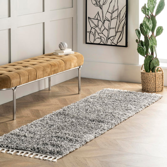 nuLOOM Brooke Shag Tasseled Area Rug - 2x12 Runner Shag Rug Casual Grey/Ivory Rugs for Living Room Bedroom Dining Room Nursery Entryway Hallway