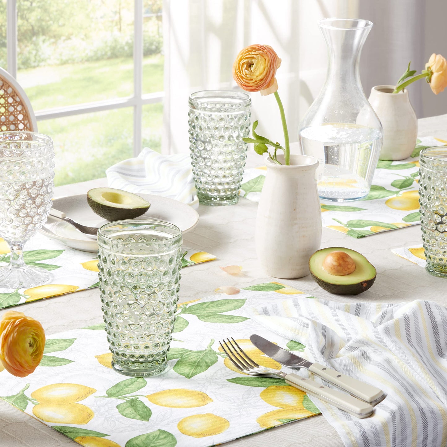 Martha Stewart Honeycomb Modern Farmhouse Polyester Cotton Rectangle Tablecloth, White, 60"x102"