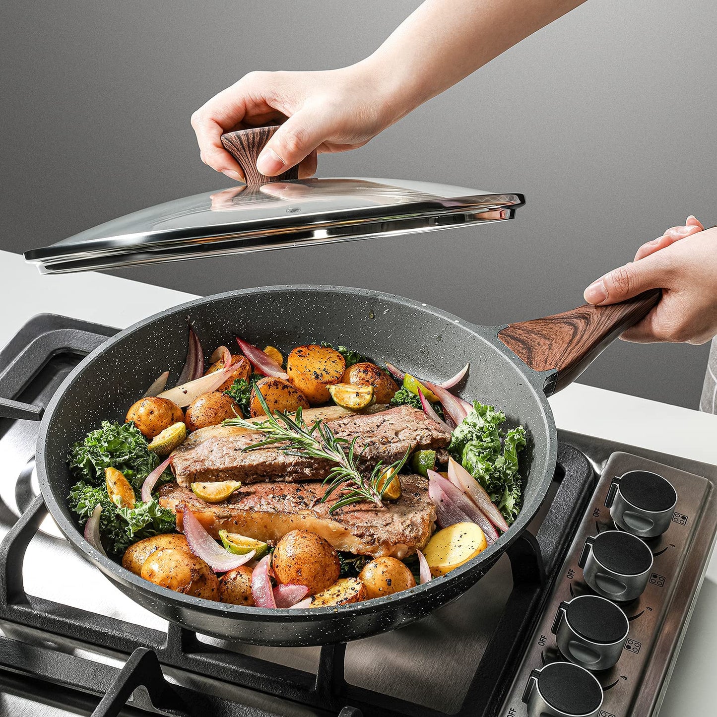 SENSARTE Nonstick Frying Pan Skillet with Lid, Omelet Pan with Cover, Healthy Cooking Chef's Pan, Kitchen Non Stick Pan, Free of Intentionally Added PFOA (11inch + Glass Lid)