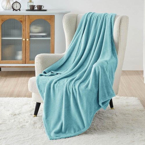 Bedsure GentleSoft Fleece Throw Blanket - Lightweight Plush Cozy River Blue Blanket, 50x70 Inches