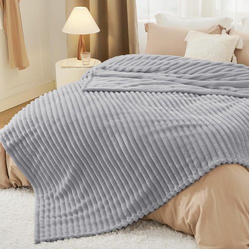 Bedsure GentleSoft Blanket - Cozy California King Size Throw in Light Grey, 102x96 Inches