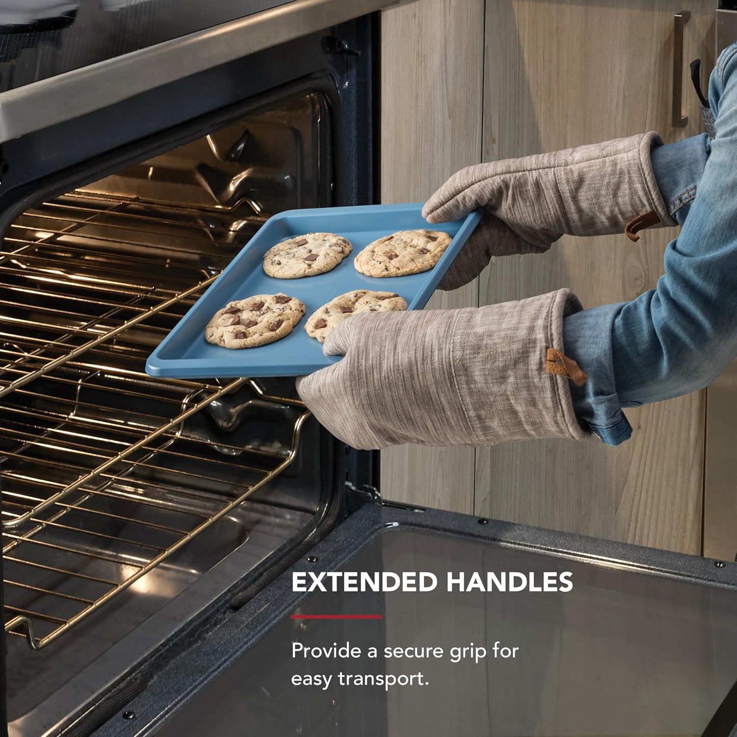 KitchenAid Nonstick Aluminized Steel Baking Sheet - 9x13in | Stylish Blue Velvet Finish