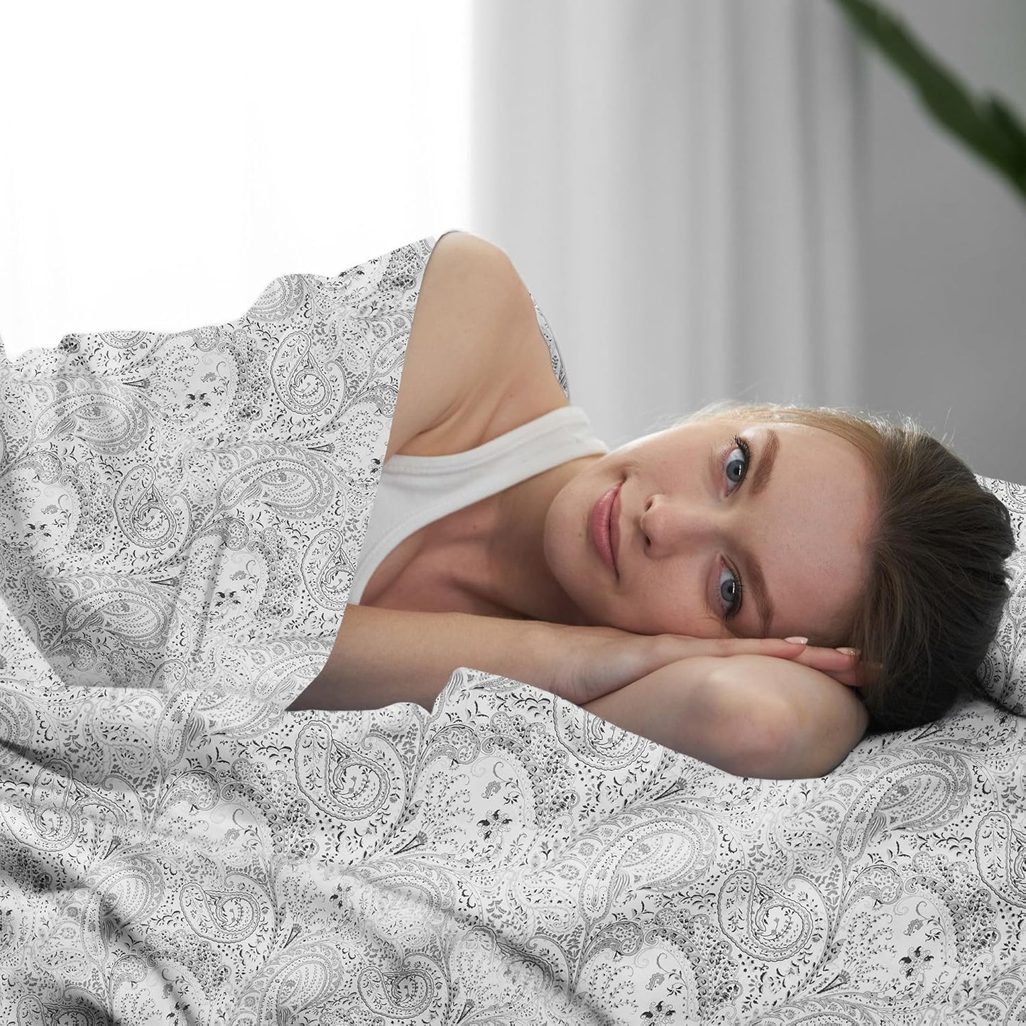 Mellanni Extra Deep Full Sheets - Hotel Luxury, Ultra Soft Cooling Bedding - Wrinkle & Stain Resistant (Full, Paisley Gray)