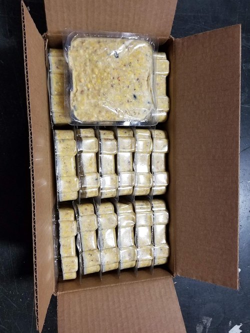 Heath Outdoor Products High Energy Suet Cake - All Season, Case of 18 for Wild Birds